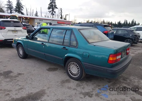 1994 Volvo 940 z USA, uszkodzony, nr VIN YV1JS8317R1148486